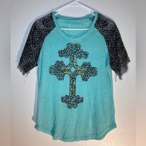 Dream Love Cross Shirt Size L Large